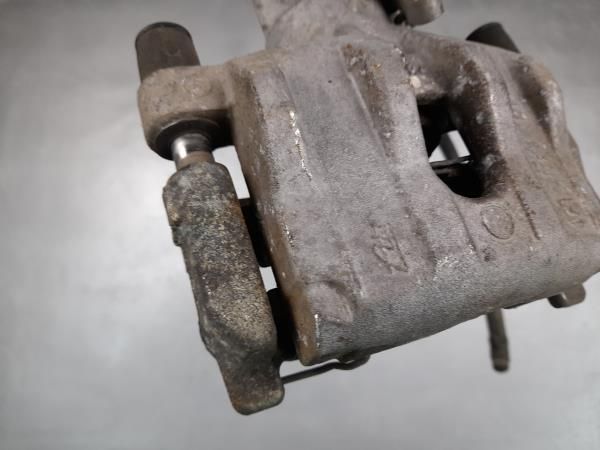 Pinça travão / maxila de travão trás direita MAZDA 3 (BK)