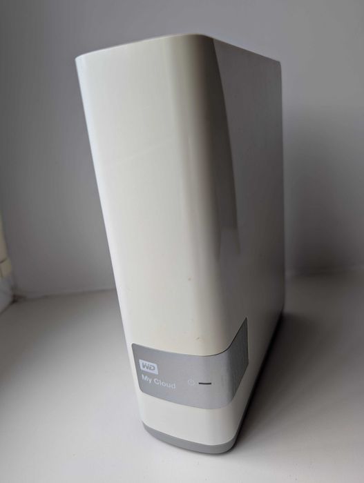 Зовнішній накопичувач  Western Digital My Cloud 3.5”, 3Tb LAN White