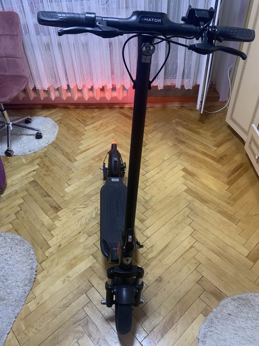 Електросамокат eHATOR