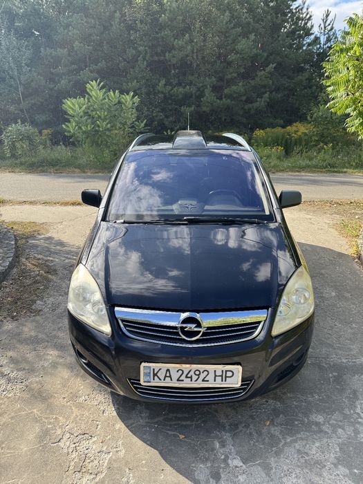 Продається автомобіль Опель ZAFIRA B