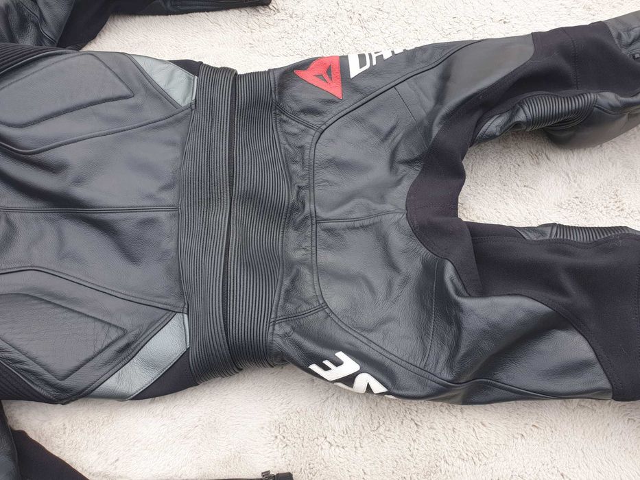wys 12.08 Dainese Avro 48 Eur S , męski  kombinezon motocyklowy