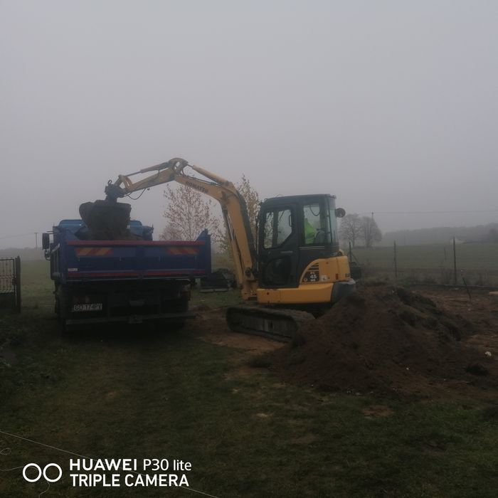 Uslugi minikoparka, koparko-ladowarka, ladowarka