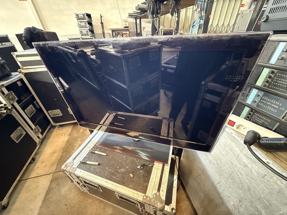 SAMSUNG TV 40’’ Led full hd