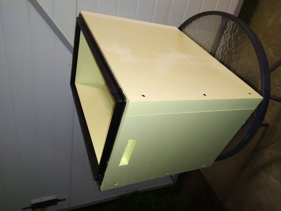 Ule warszawskie Warszawski korpusowy XPS700