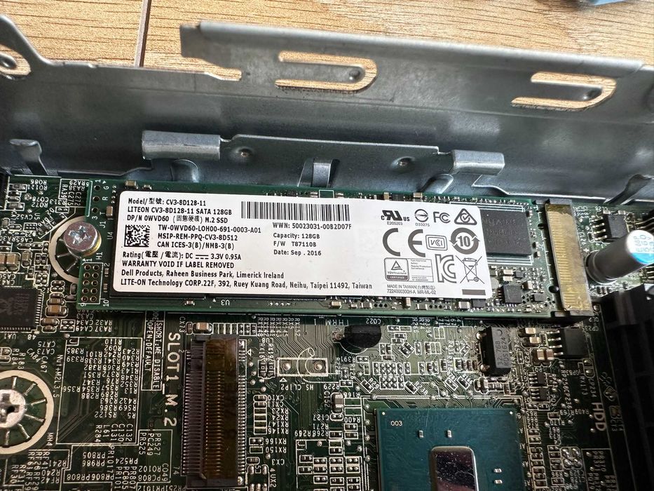Dell Optiplex Micro 7040 i7-6700T 8GB RAM 128GB SSD Win 10