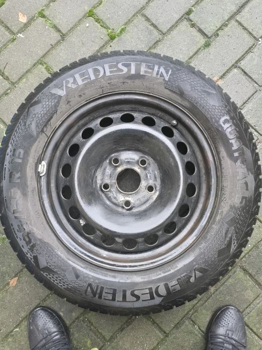 Felgi stalowe 15 opony wielosezonowe vredestein