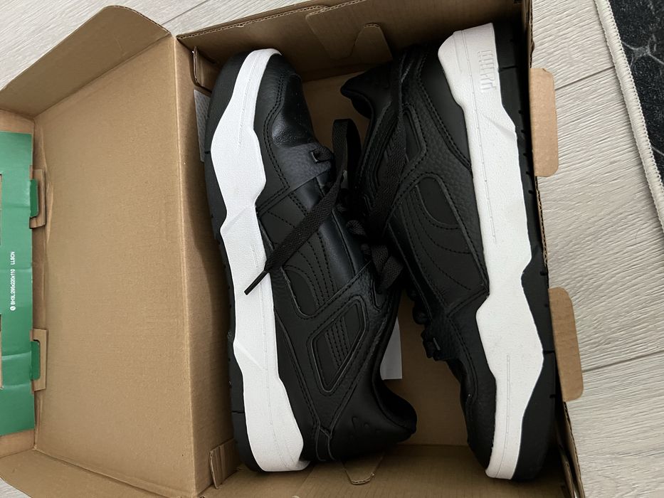 Подам кросівки puma