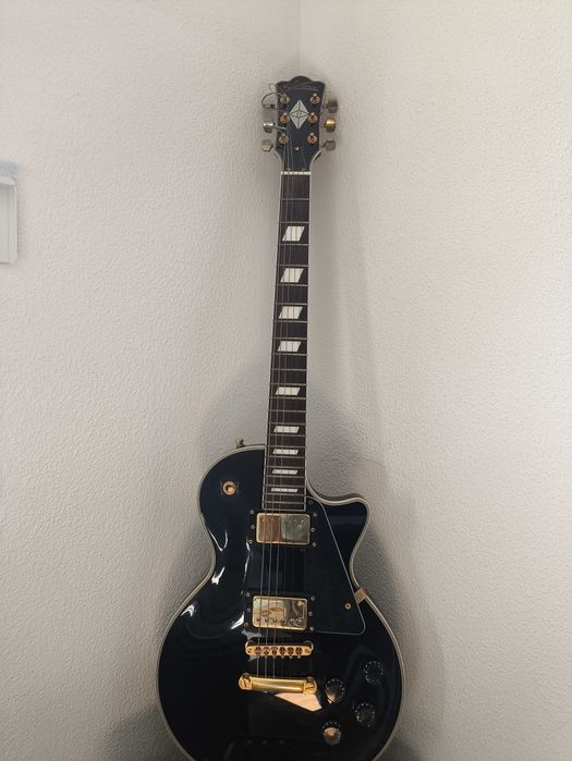 Vendo essa Guitarra