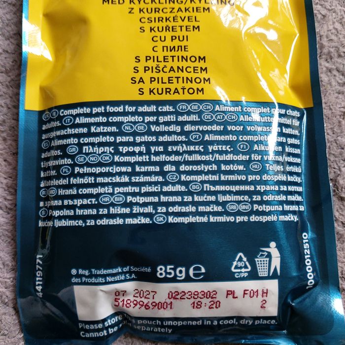 Gourmet saszetka kurczak ze szpinakiem 85 g