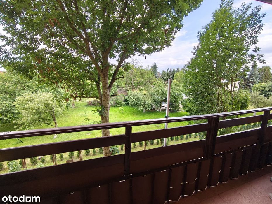 Słoneczne 3-pokojowe 60 m² na przestrzał, balkon z widokiem na sad
