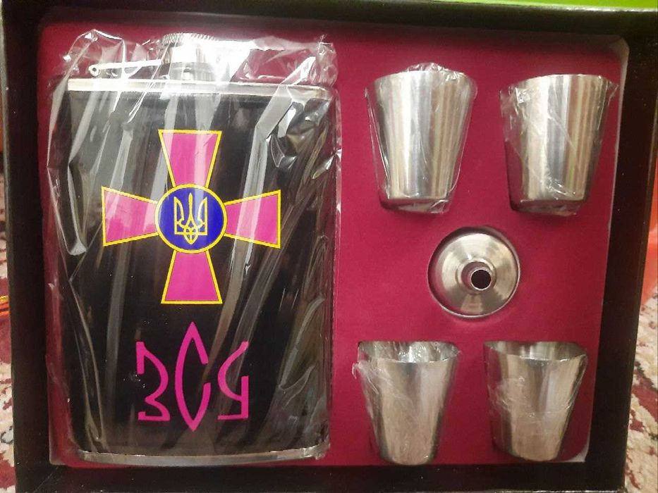 Подарочный набор с флягой. Фляга нержавійка у кожзамі на подарунок