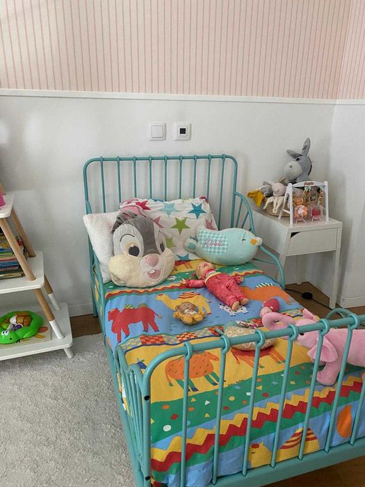 Duas camas extensíveis  IKEA MINNEN
