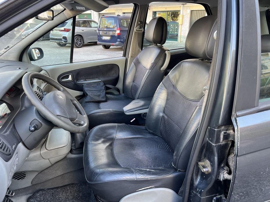 Renault Scenic 1.9DCi *176.000km* - 03