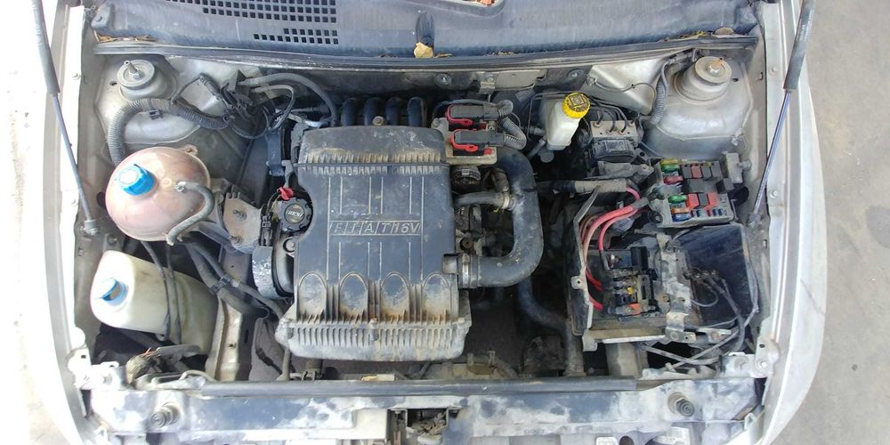 Fiat Stilo para peças