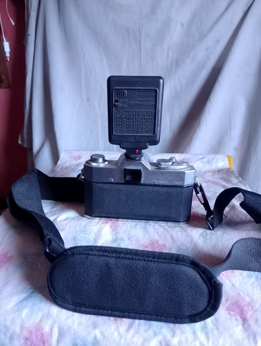 Máquina fotográfica Yashica