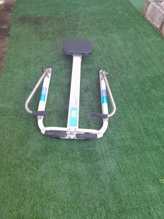 Máquina de remo ginástica