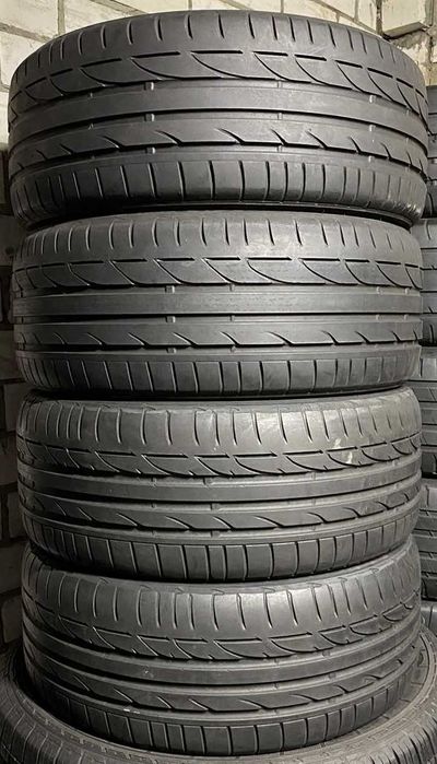Автошини 225/40 R18 Bridgestone Potenza S001 (Літні шини бу)