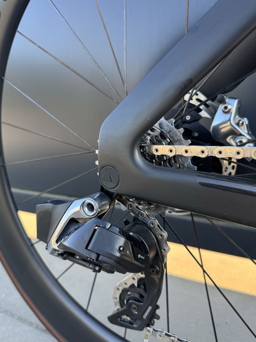 Canyon Aeroad CFR Sram Red Axs Quark