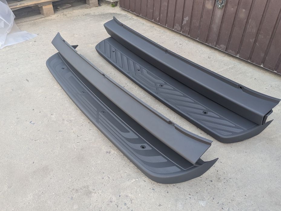 Подножка задня підніжка бампера спрінтер Sprinter W906 W907