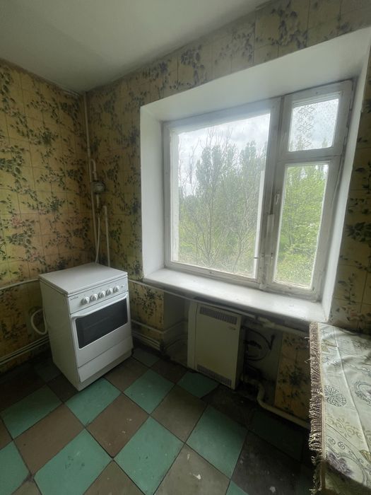 Продаж 1 к квартири.