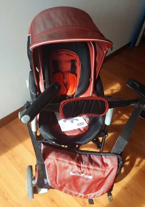 Carrinho Chicco Trio Living - Vermelho Fuego