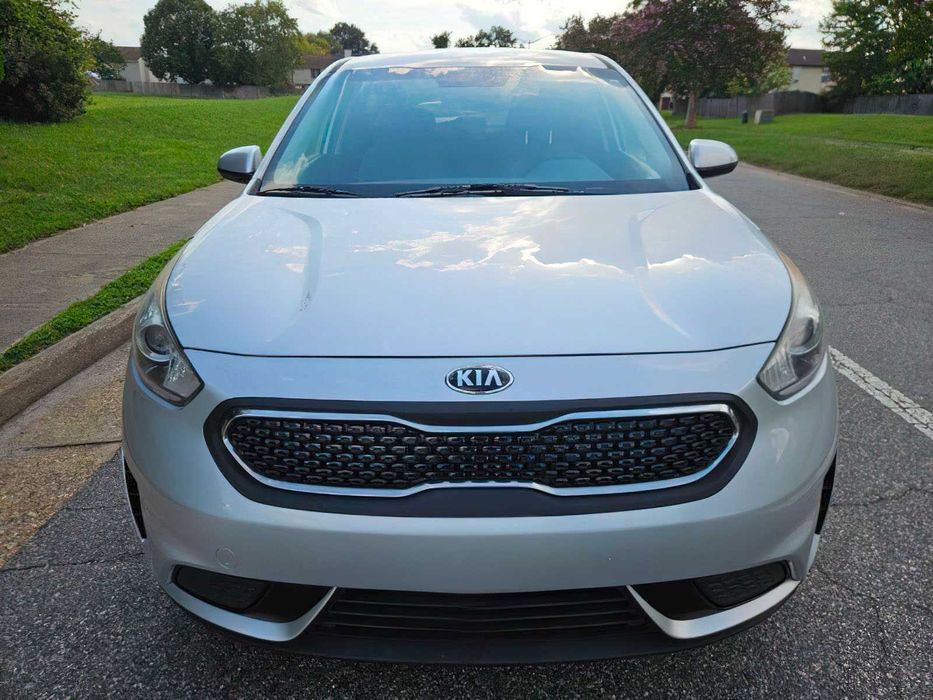 Kia Niro FE      2017