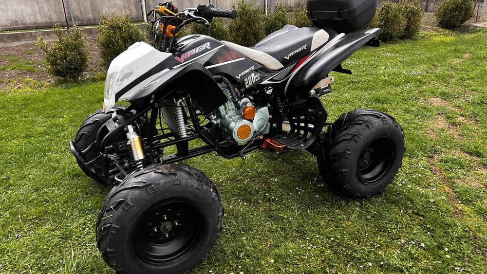 Квадроцикал вайпер 200