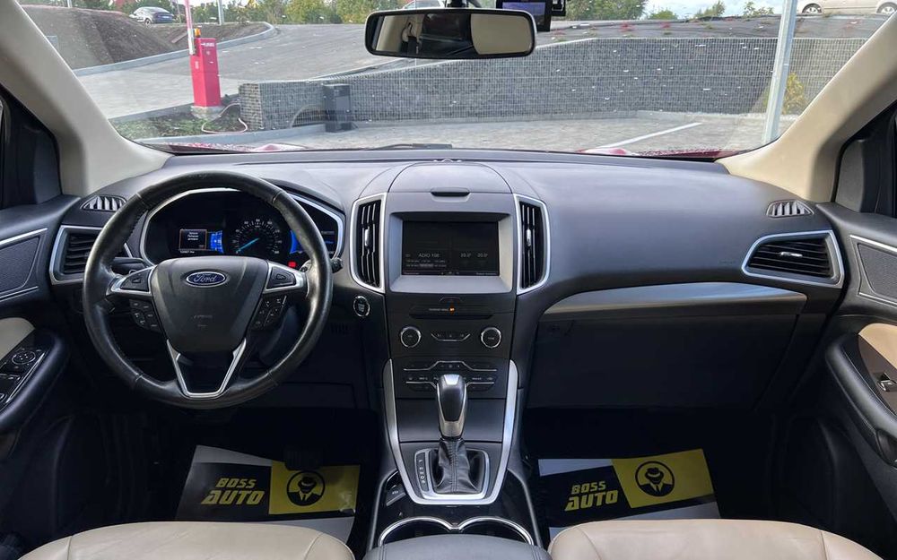 Ford Edge 2015 року
