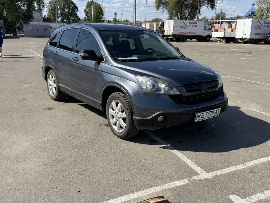 автомобиль Honda Crv