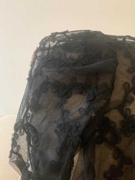 Top Preto Tule Manga Comprida