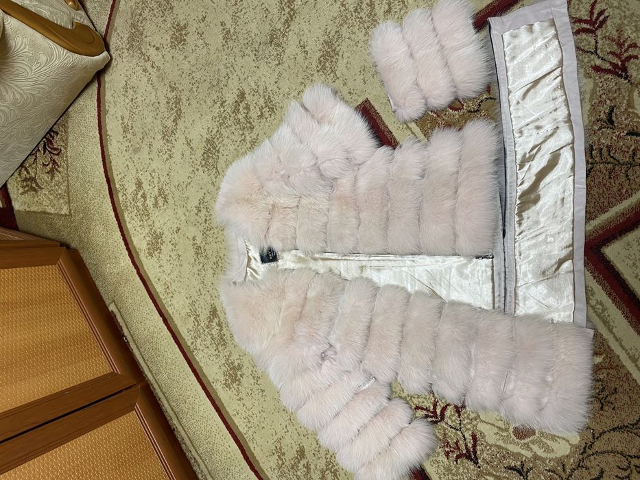 Продам шубу песец