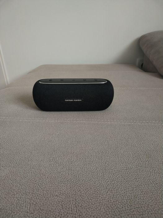 Coluna harman kardon luna nova com factura.