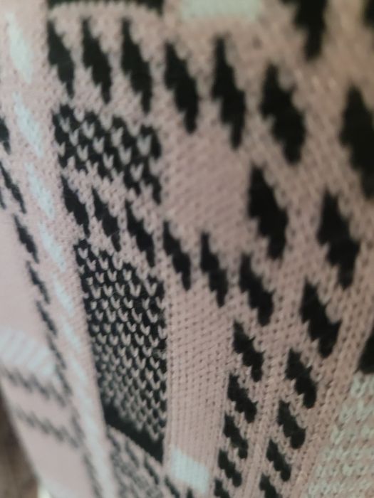 Sukienka sweterkowa elegancka 48/50