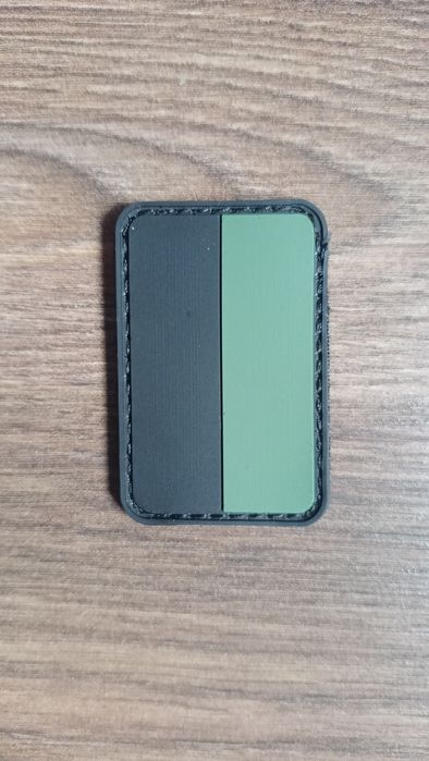 Naszywka 8 Fields PVC flaga gaszona Polska