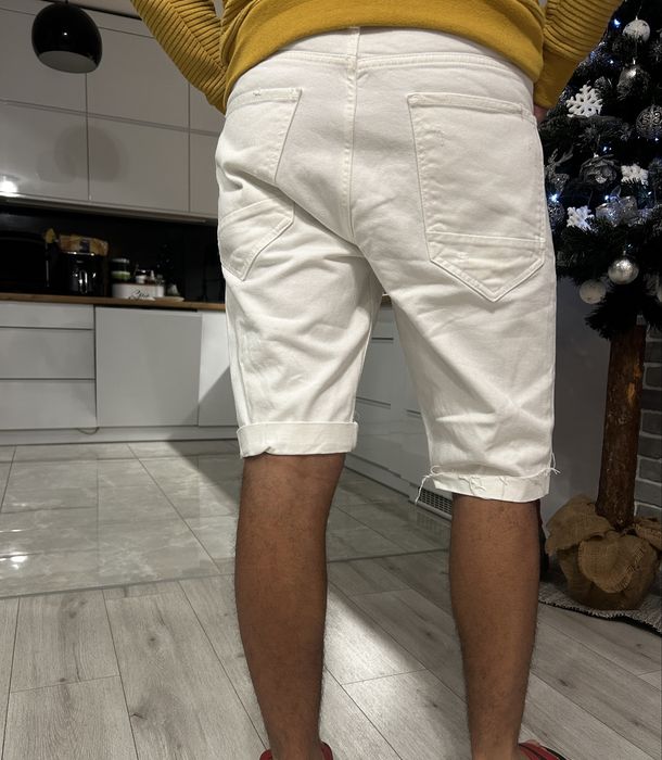 Spodenki męskie jeansowe białe dziury