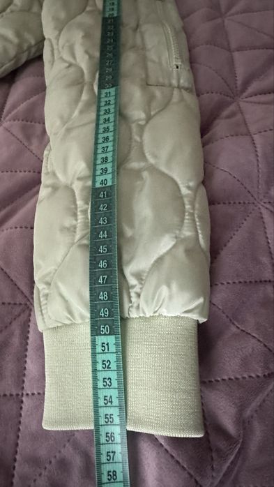 Куртка для дівчинки оливкового кольору