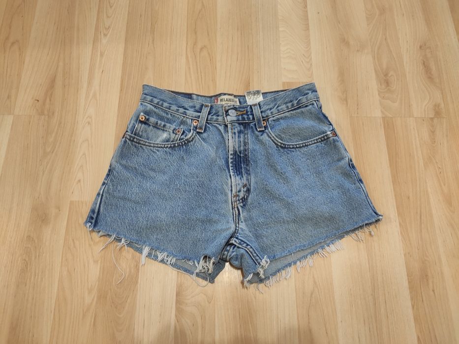 Spodenki Levi's .