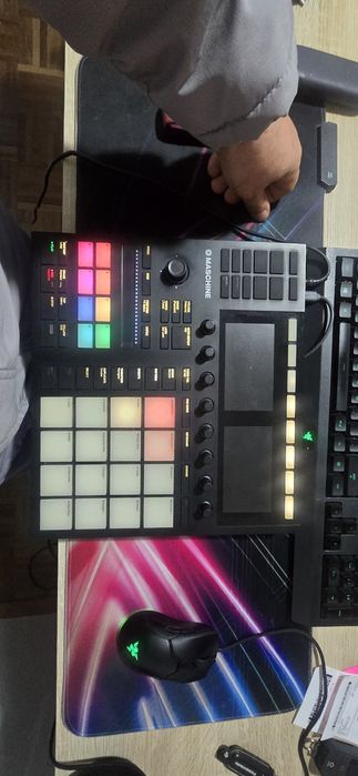 Maschine MK3 usado