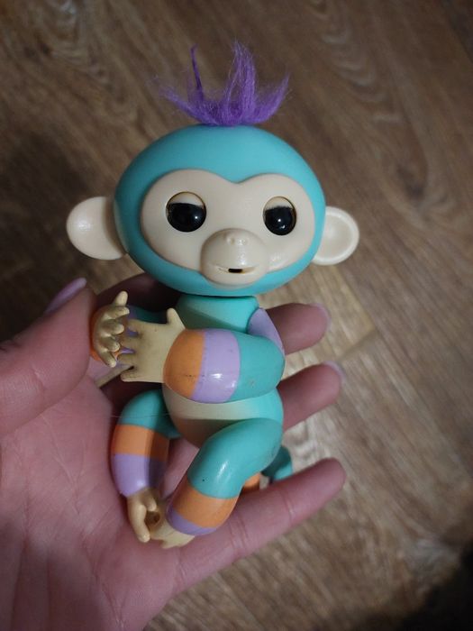 Інтерактивна мавпочка WowWee Fingerlings