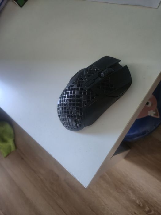 Myszka steelseries aerox 5 wireless