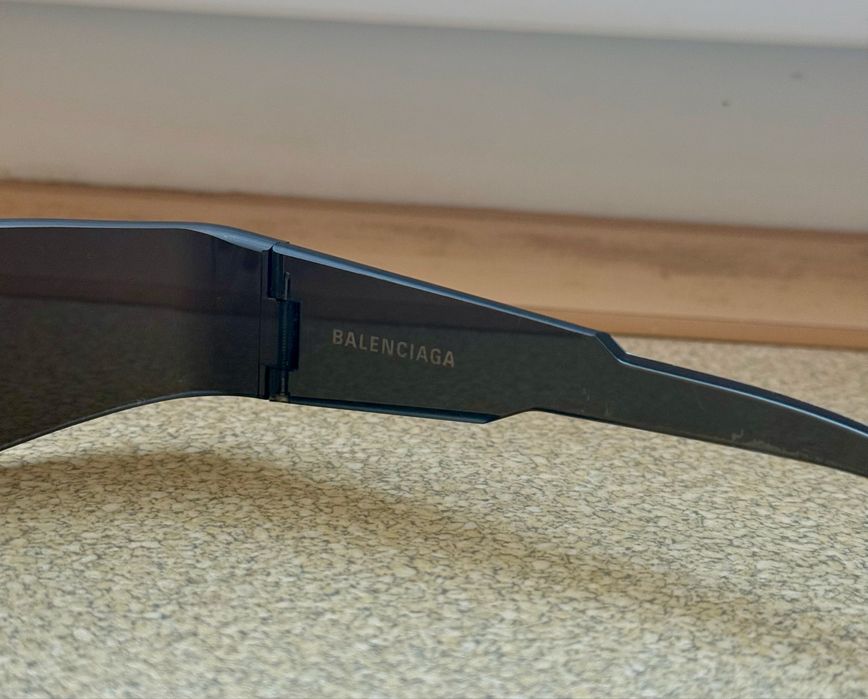 Balenciaga Mono Rectangle Sunglasses Black/ Dark Graphite - Shield