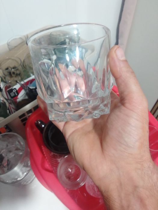 Vendo copos diversos