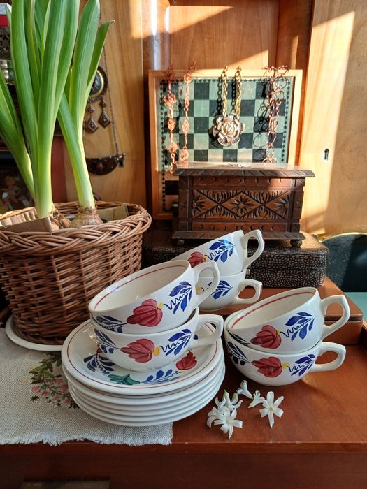 Boch Belgium la louviere filiżanki spodki zestaw kawowy