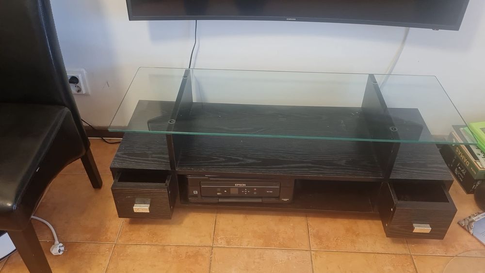 Móvel de  tv com vidro