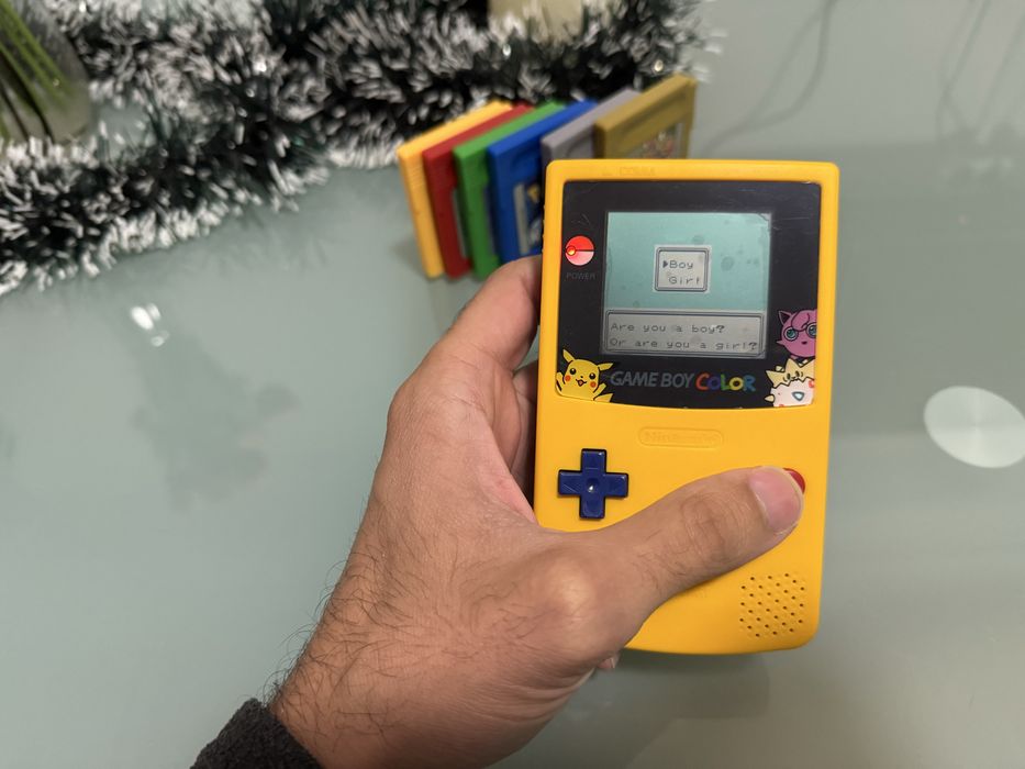 Gameboy color edição Pokémon com 7 jogos