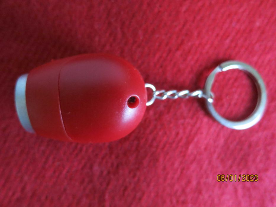 Годинник міні цифровий світлодіодний із проекцією часу (із брелоком)