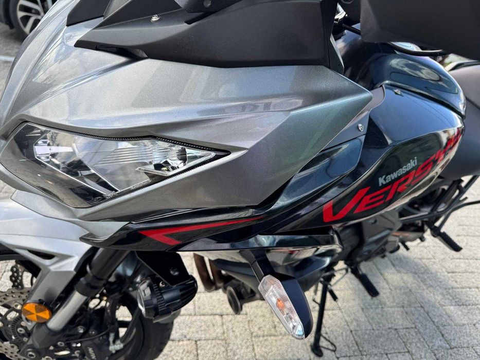 KAWASAKI VERSYS 650