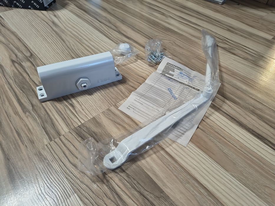 Доводчик дверей FRD 1000