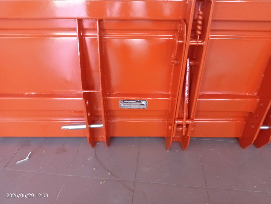 Caixa de carga para trator Herculano de 2 metros