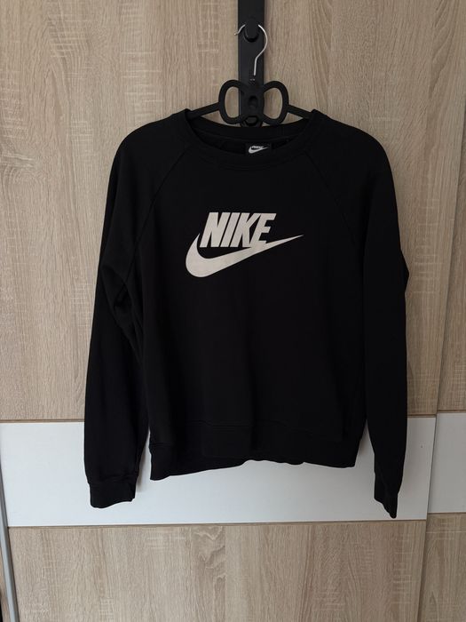 Bluza Nike M damska logowana czarna swoosh jak nowa
